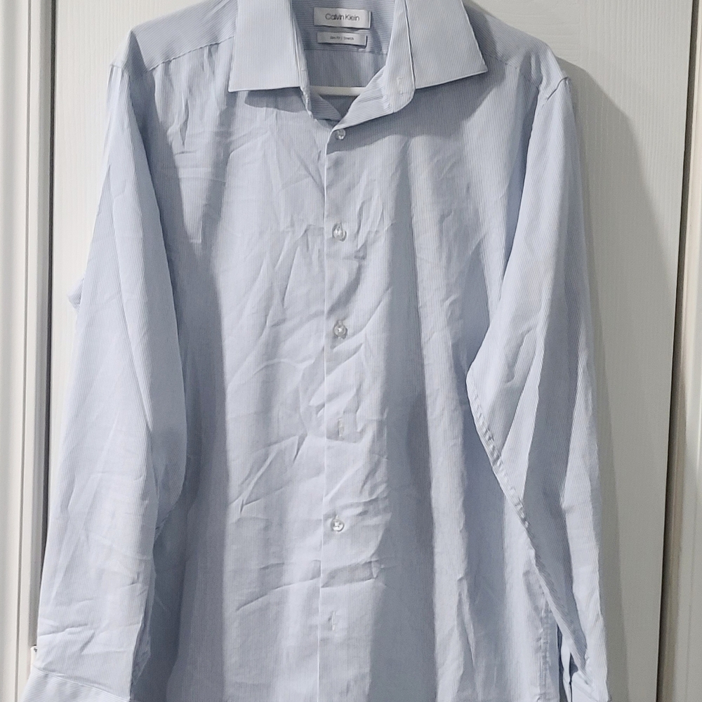Calvin Klein Men's Sky Blue Dress Shirt Size M